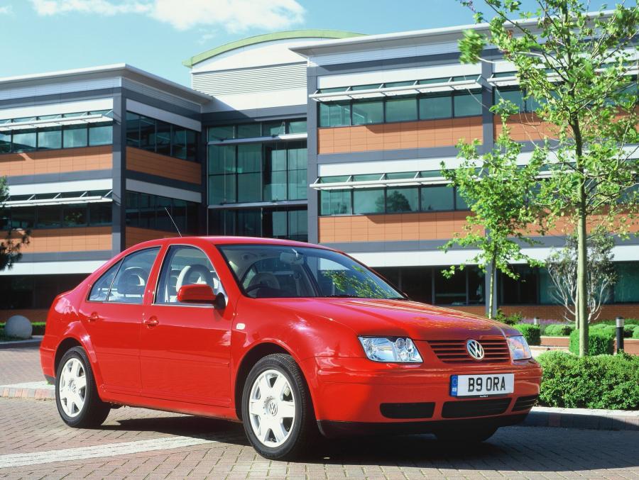  Volkswagen Bora 2004 года  (фото 7 из 7)